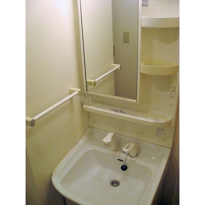 ＮＯＶＡ南円山の物件内観写真