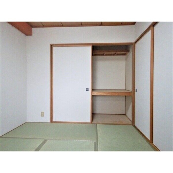 アンロワイヤルの物件内観写真