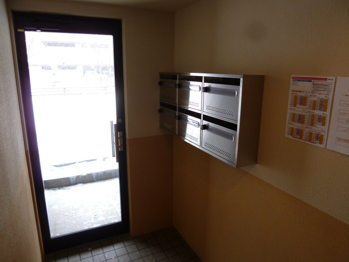 ブリリアント・モアの物件外観写真