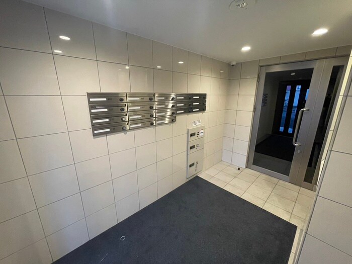 ル・ファール円山の物件外観写真