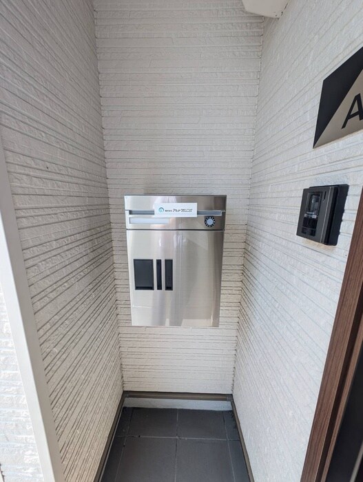 レガーメ稲穂45　壱番館の物件外観写真