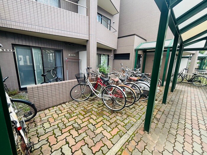 カピテーヌ円山（408）の物件外観写真