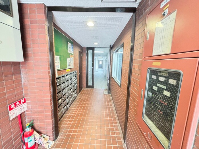 ワタナベレジデンスの物件外観写真