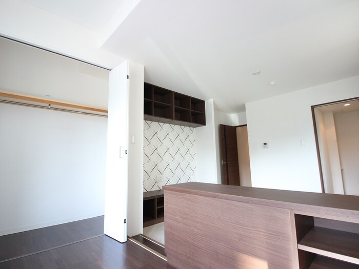 サードインパクトの物件内観写真