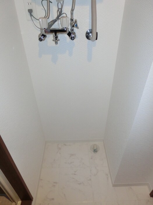 サードインパクトの物件内観写真