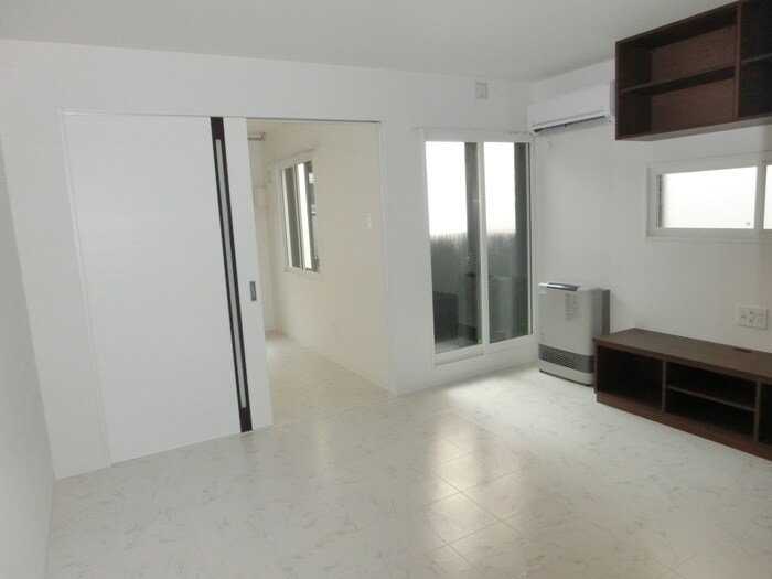 サードインパクトの物件内観写真