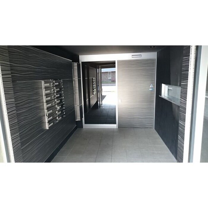 ヴィラアーバーナ桑園の物件外観写真