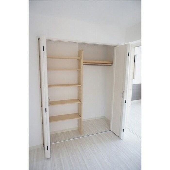 グランメ－ルアインの物件内観写真