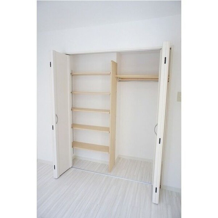 グランメ－ルアインの物件内観写真