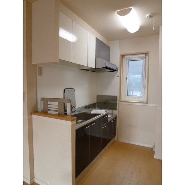 ヴィラ西岡旭堂第１０の物件内観写真