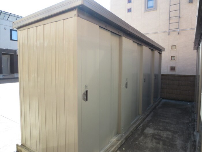 ヴィラ西岡旭堂第１０の物件外観写真