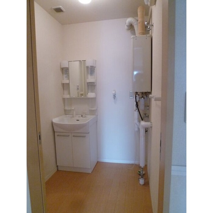 ヴィラ西岡旭堂第１０の物件内観写真