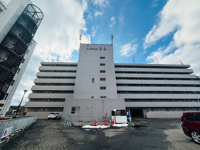 ハイデンス琴似の物件外観写真