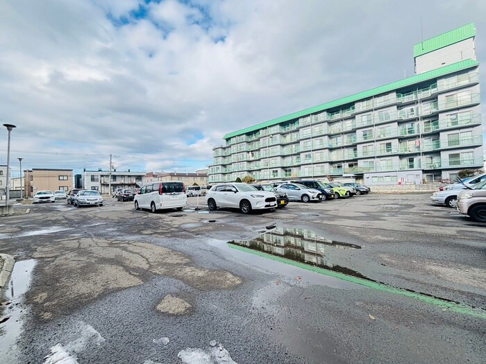 ハイデンス琴似の物件外観写真