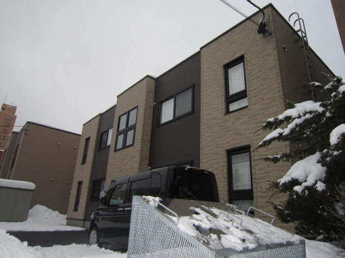 ソレアード二十四軒の物件外観写真