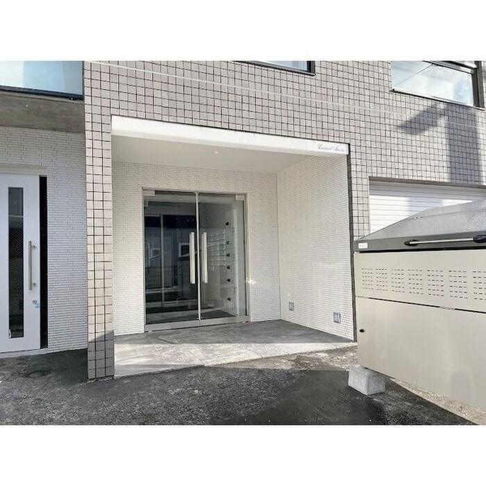 ウェリナ南郷１６の物件外観写真