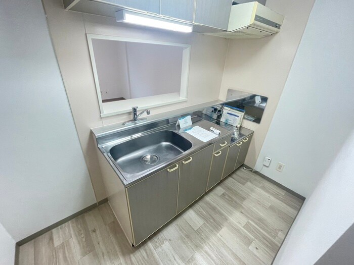 カ－ム北１８条の物件内観写真