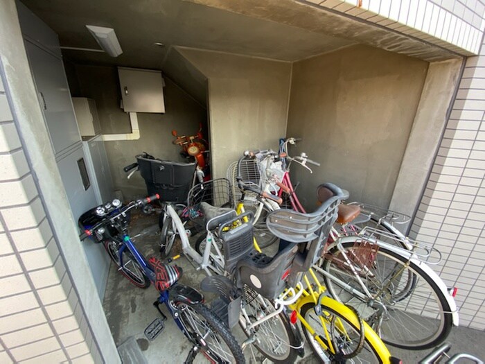 カ－ム北１８条の物件外観写真