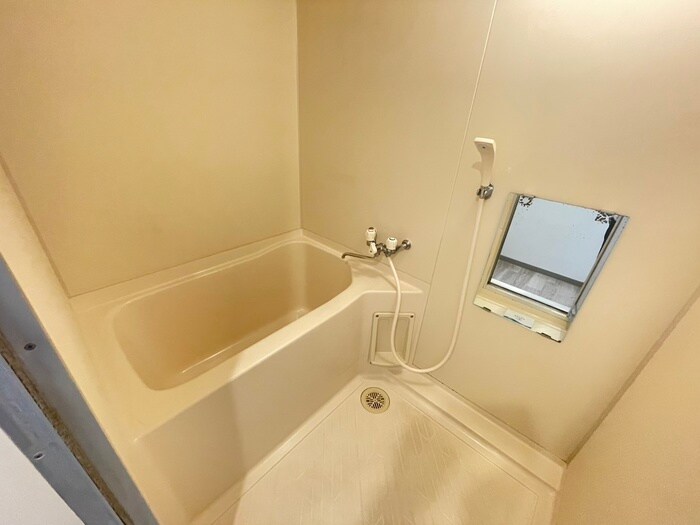 カ－ム北１８条の物件内観写真