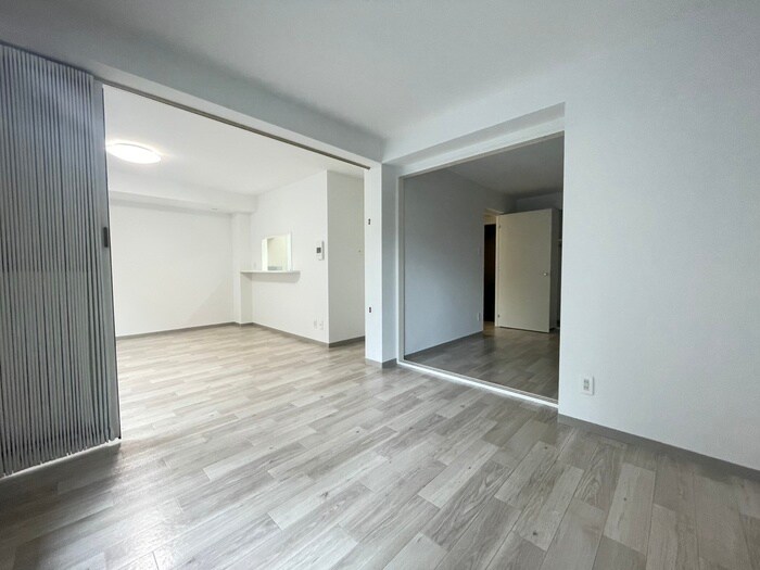 カ－ム北１８条の物件内観写真