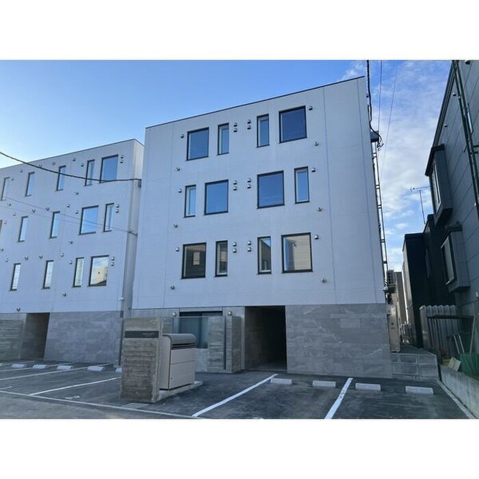 ＩＮＦＩＮＩＴＹ　ＫＯＴＯＮＩの物件外観写真