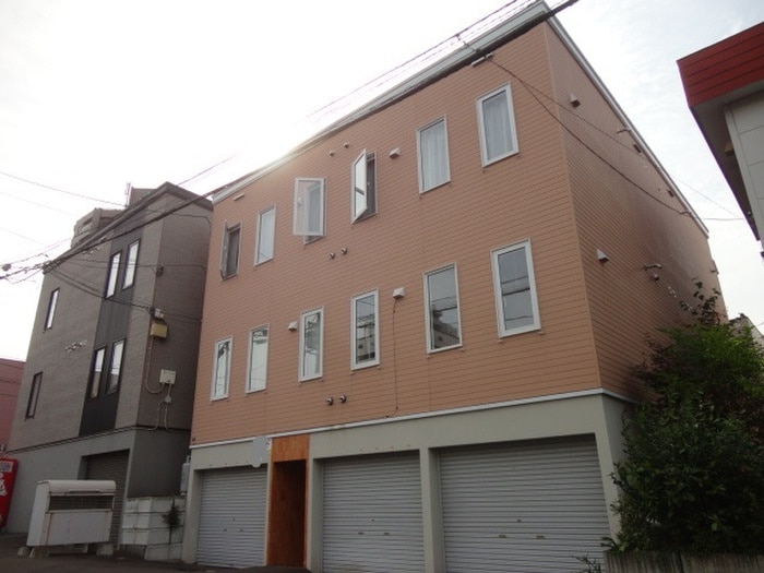 アーバンライフ琴似の物件外観写真