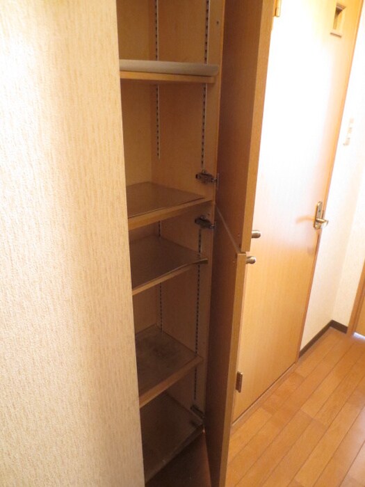 スカイパレスＮ１９の物件内観写真