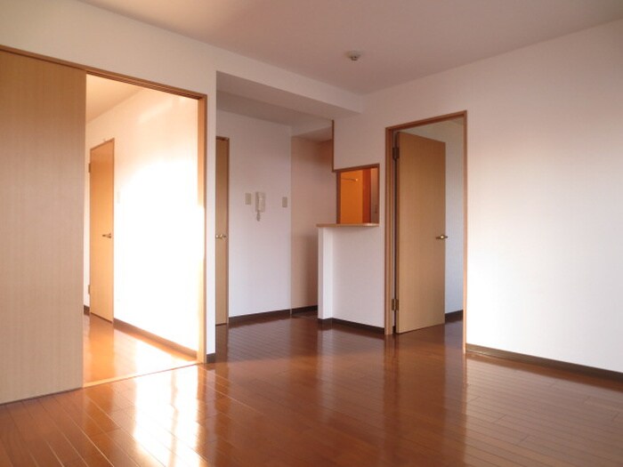 スカイパレスＮ１９の物件内観写真