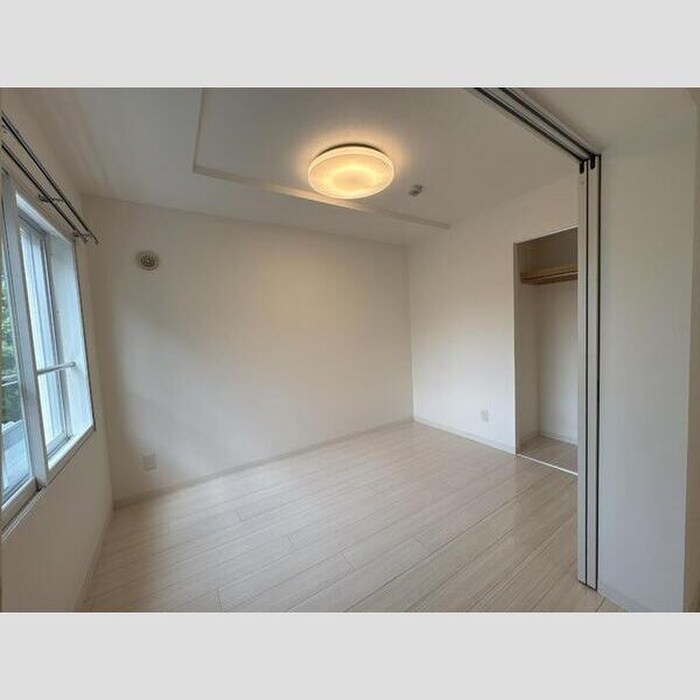 ウッドストックガーデンの物件内観写真