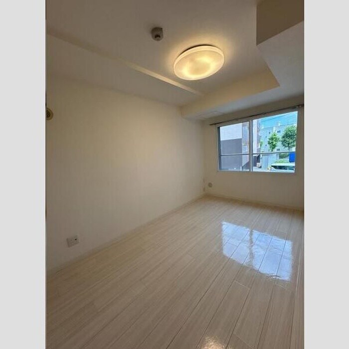 ウッドストックガーデンの物件内観写真