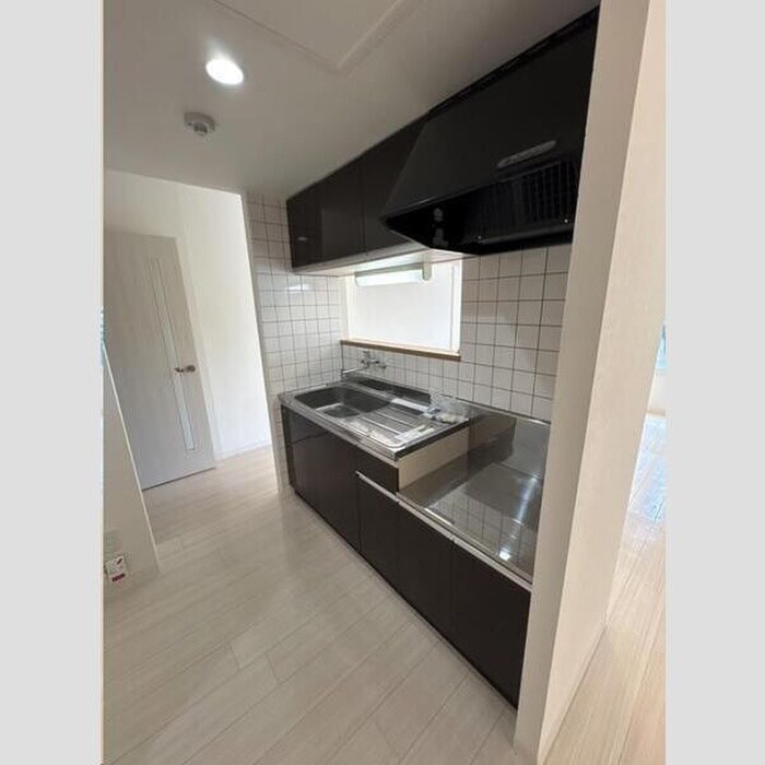 ウッドストックガーデンの物件内観写真