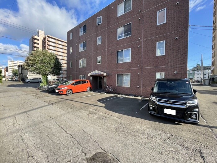 ステ－ジノア北円山の物件外観写真