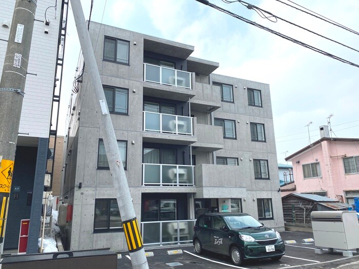 SMILE ARK・Mの物件外観写真