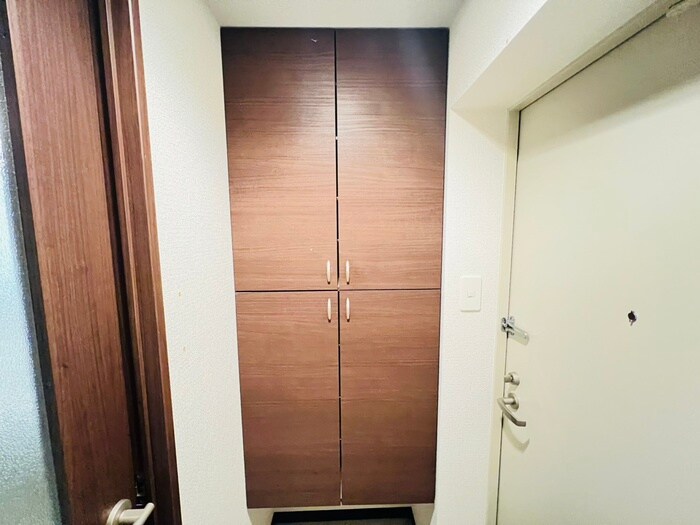 THE RESIDENCEの物件内観写真