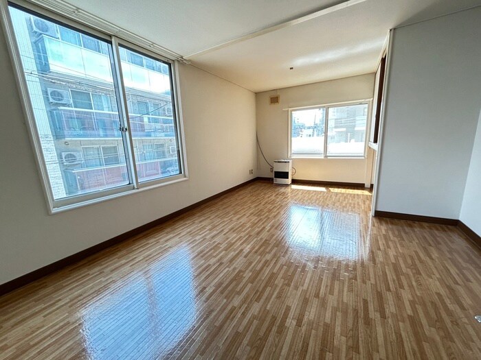 瀬比亜館の物件内観写真