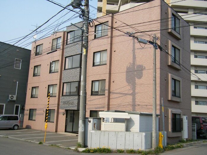 ラキア２１の物件外観写真