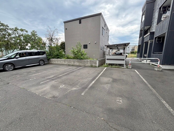 スピカ・カルマ－レの物件外観写真