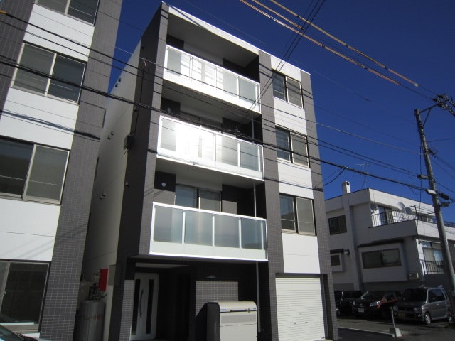 ヴォ－ネン豊平公園の物件外観写真