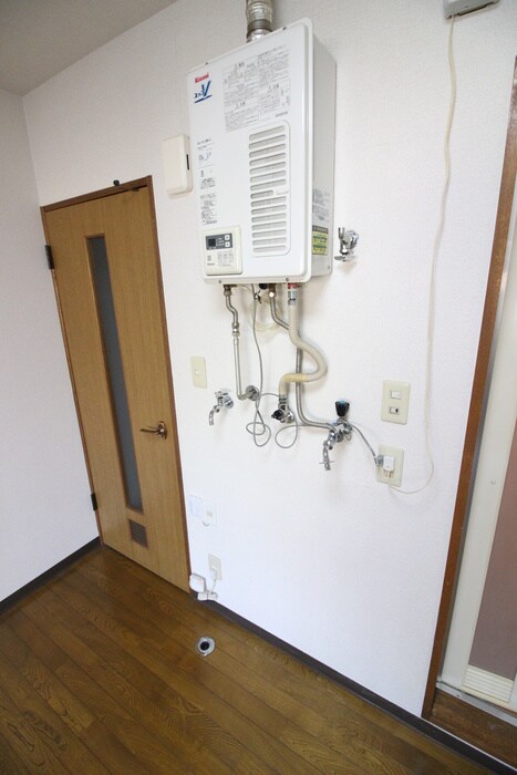 ア－バンコ－ト南郷Ⅶの物件内観写真