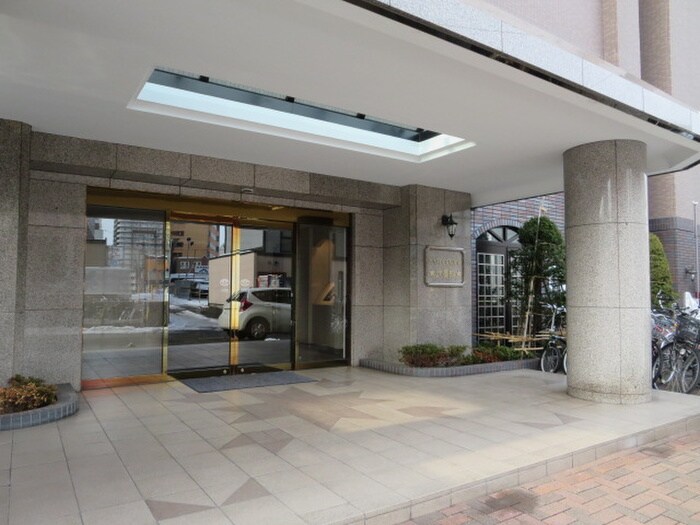 アン・セリジェ弐番館の物件外観写真