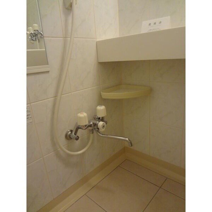 アン・セリジェ弐番館の物件内観写真