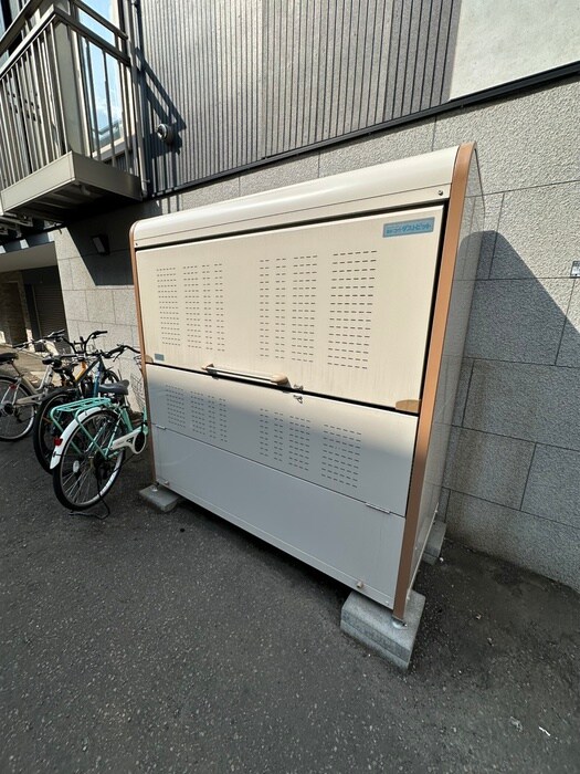 シンセリティ八軒の物件外観写真