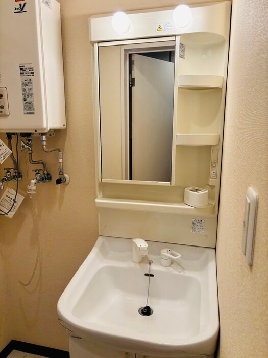 シンセリティ八軒の物件内観写真