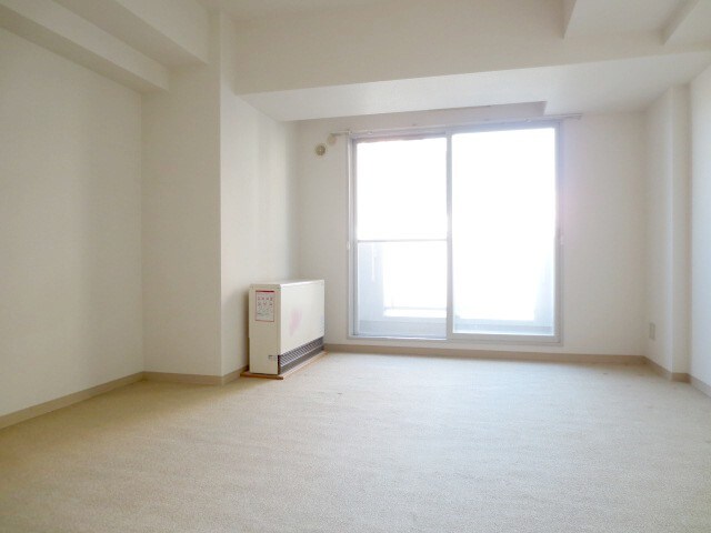 レフィ－ナ円山の物件内観写真