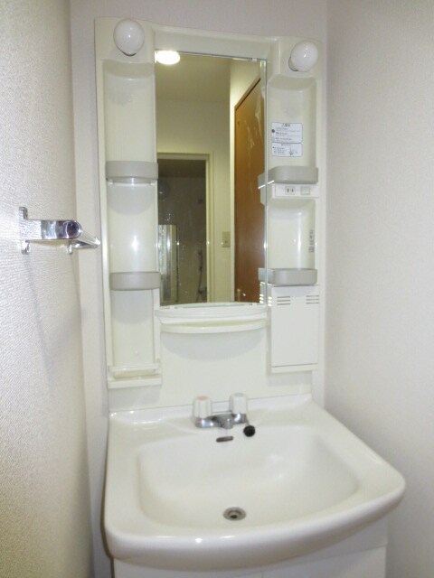 レフィ－ナ円山の物件内観写真