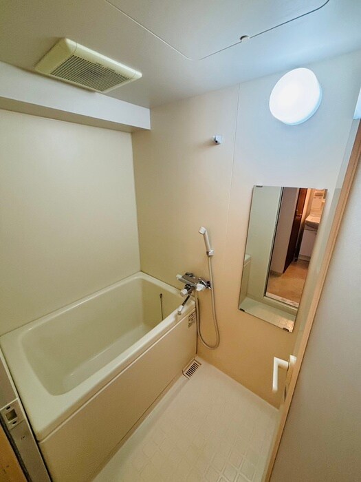 レフィ－ナ円山の物件内観写真