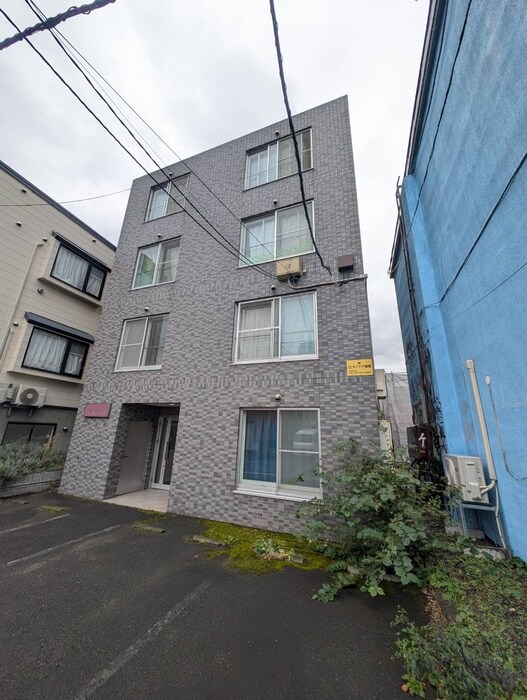 フォレスト二十四軒の物件外観写真