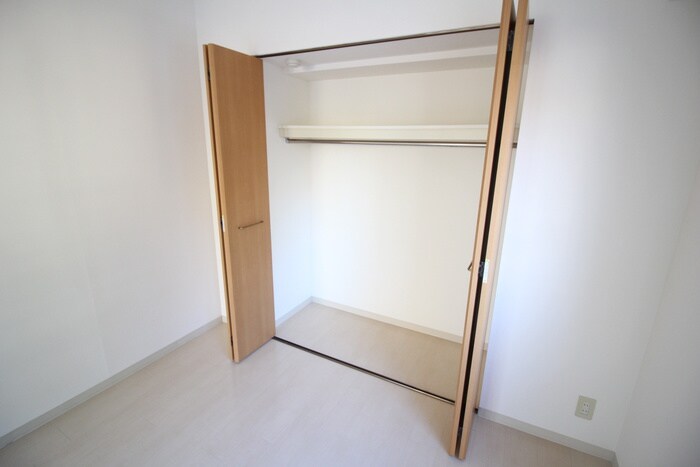 フィール円山の物件内観写真