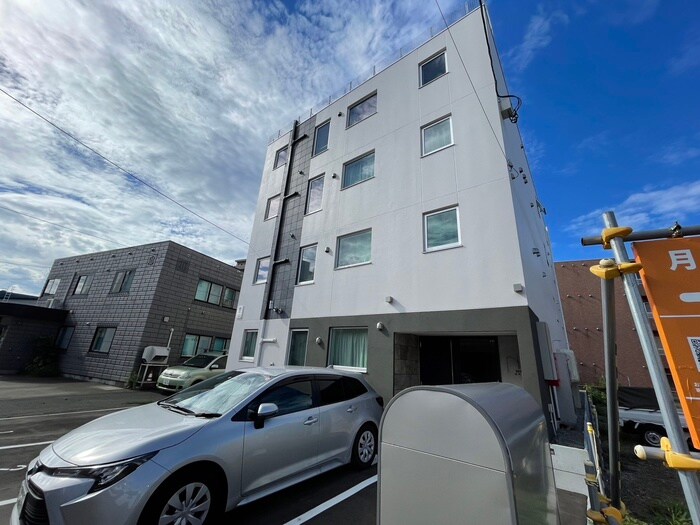 NOVA北円山の物件外観写真