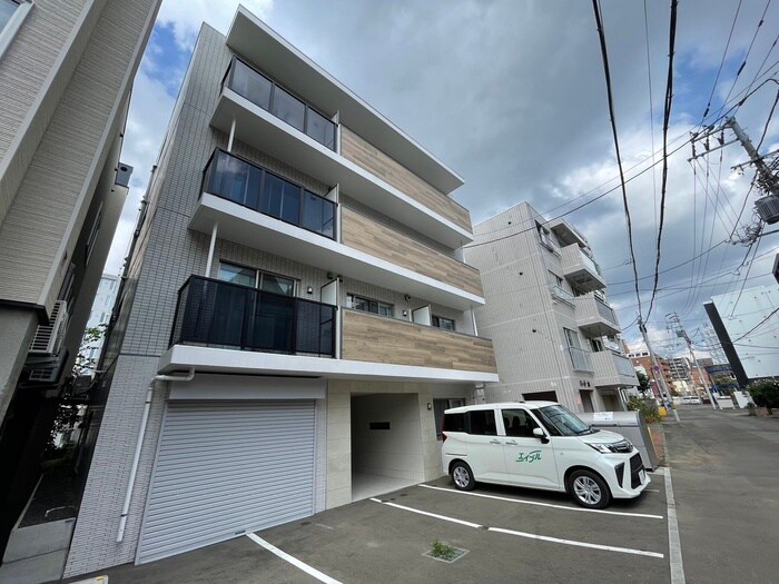 フォレスタ円山の物件外観写真